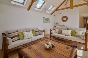Lounge at Beachcombers