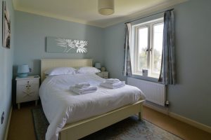 Double bed in Master bedroom at Apartment 5 Greenwaves