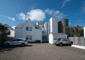 Entrance and carpark to Apartment 5 Greenwaves