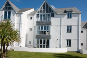 Exterior view of front building at Apartment 5 Greenwaves