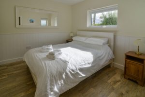 King sized bedroom at Gortheren