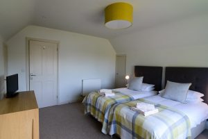 Twin bedroom on first floor at Herongate