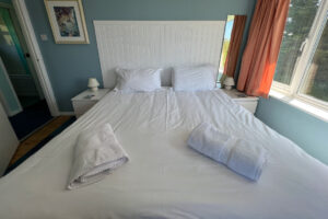 Superking bedroom at Thalassa