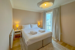 Superking bedroom or twin room at Aquataine Lodge