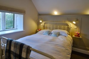 First floor King sized bedroom at Pensile House Cottage