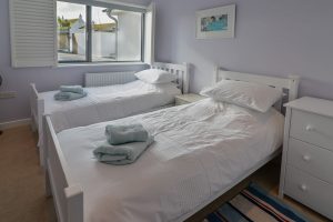 Twin bedroom on the ground floor at Ridgegrove