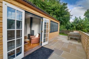 Exterior patio at The Studio at Pensile House