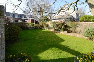 Grassed garden area at The Granite House