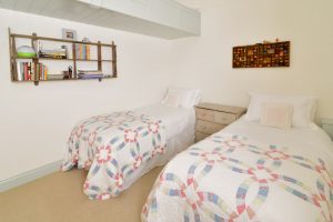 Twin single bedroom at Church House