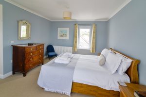 Second floor King sized bedroom at Newlands