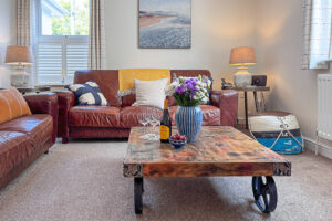 Large sitting room at Newlands