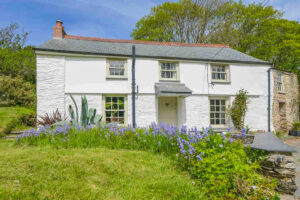 Outside shot of Millingworth Mill