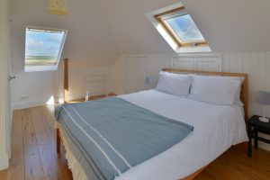King sized bedroom at Lowena on the first floor