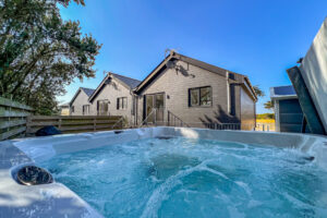 Hot tub at the rear of No 1 Treglos Gardens