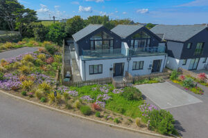 Ariel view of No 1 Treglos Gardens