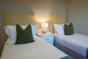 Ground floor twin bedroom at Iona